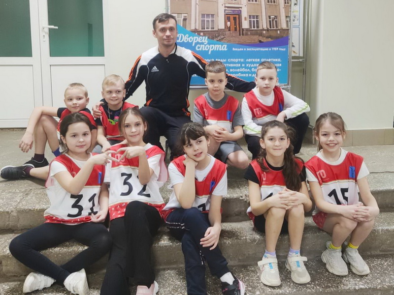 Учащиеся гимназии завершили сдачу норматива ГТО в беге на 1000 метров.