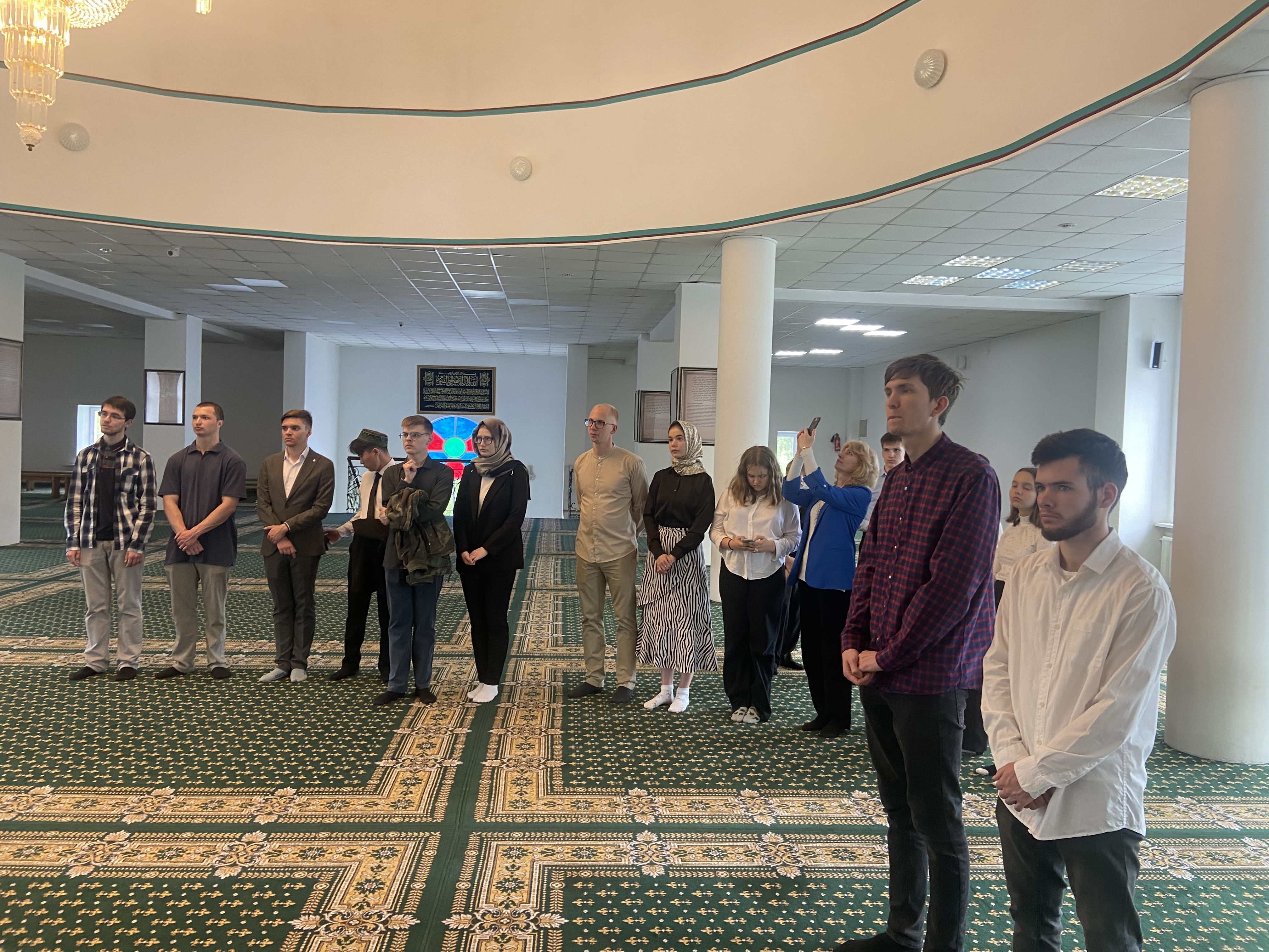 Учащиеся посетили соборную мечеть г Саратова..